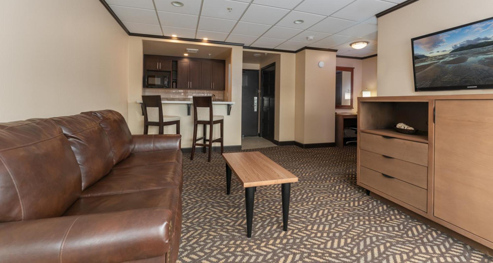 Prestige Oceanview Hotel プリンスルパート エクステリア 写真