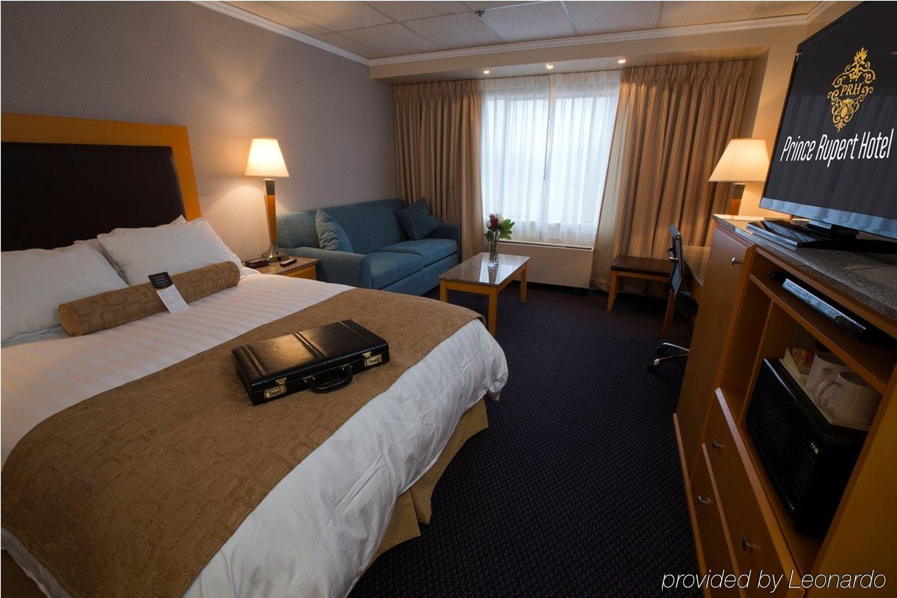 Prestige Oceanview Hotel プリンスルパート エクステリア 写真