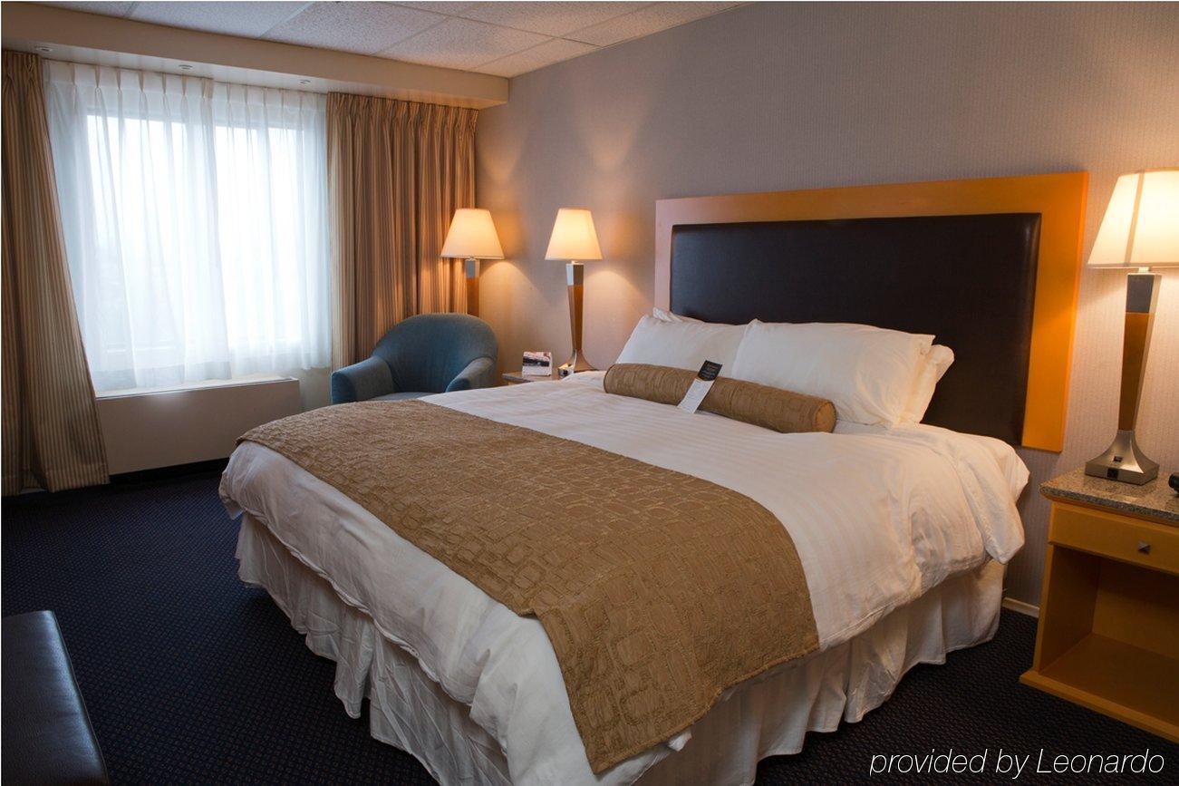 Prestige Oceanview Hotel プリンスルパート エクステリア 写真